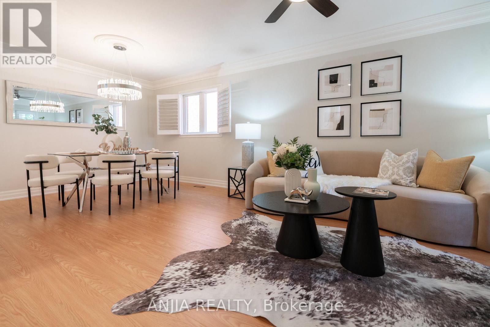 2410 Eden Valley Drive, Oakville, Ontario  L6H 6L2 - Photo 2 - W13623610