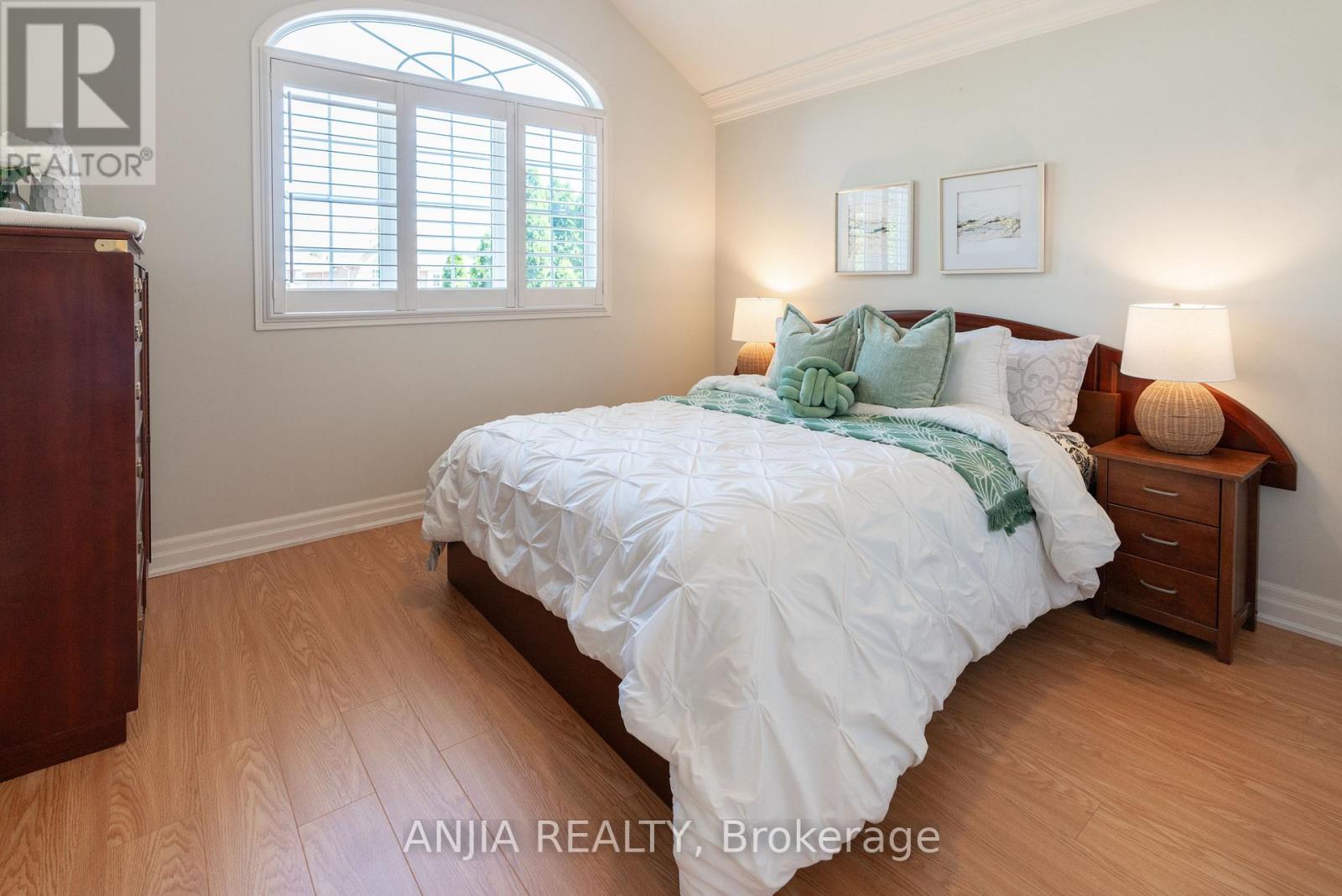 2410 Eden Valley Drive, Oakville, Ontario  L6H 6L2 - Photo 23 - W13623610