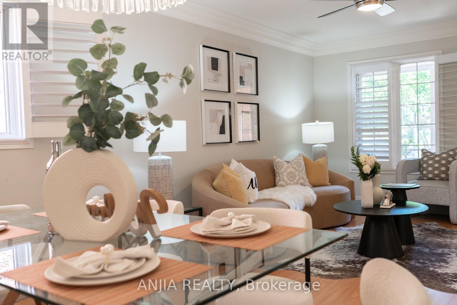 2410 Eden Valley Drive, Oakville, Ontario  L6H 6L2 - Photo 4 - W13623610