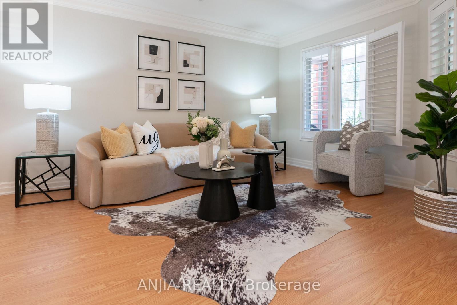 2410 Eden Valley Drive, Oakville, Ontario  L6H 6L2 - Photo 5 - W13623610