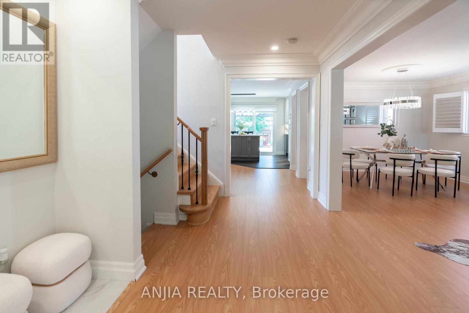 2410 Eden Valley Drive, Oakville, Ontario  L6H 6L2 - Photo 7 - W13623610