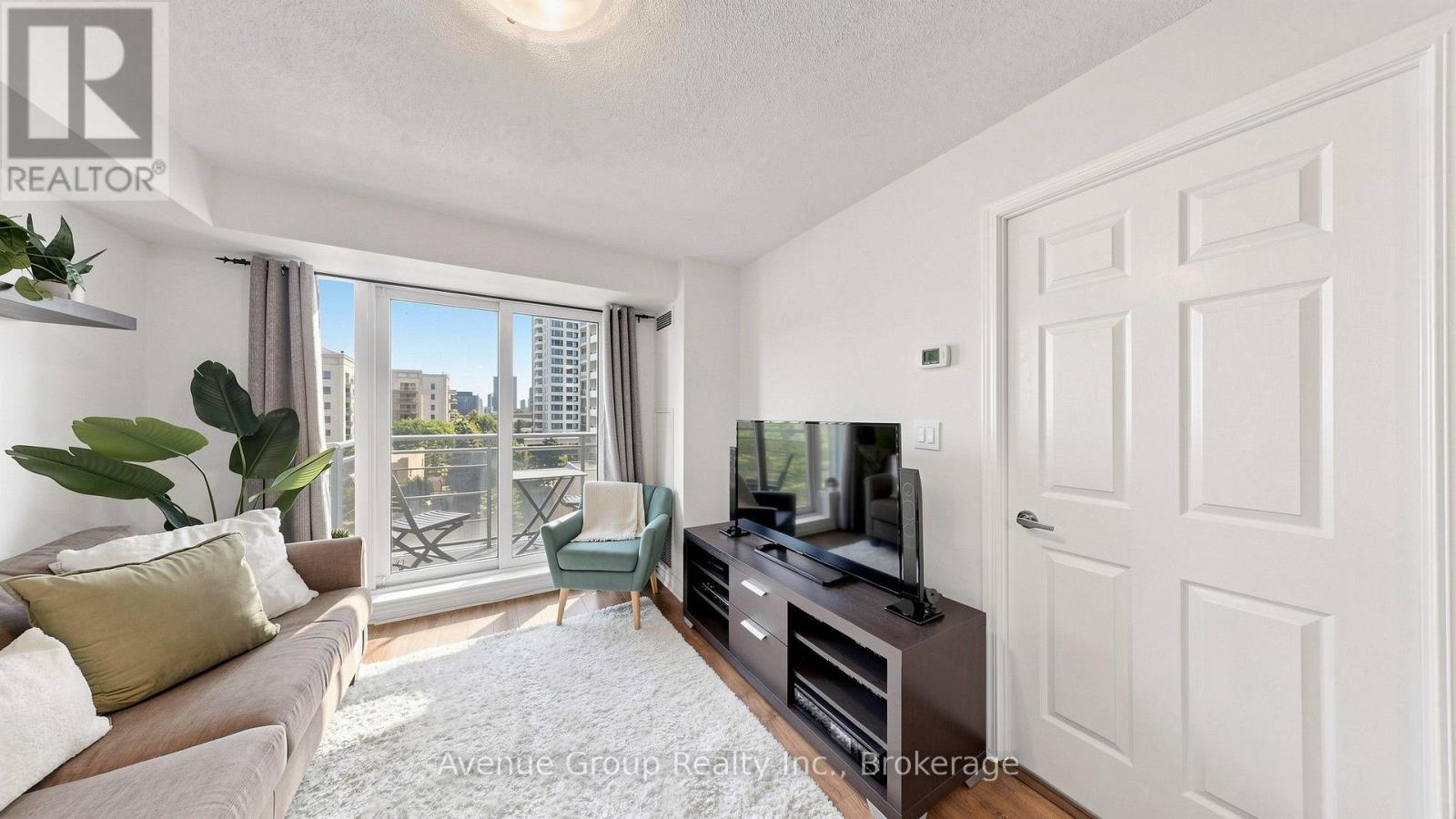 513 - 19 Barberry Place, Toronto, Ontario  M2K 3E3 - Photo 3 - C13591474
