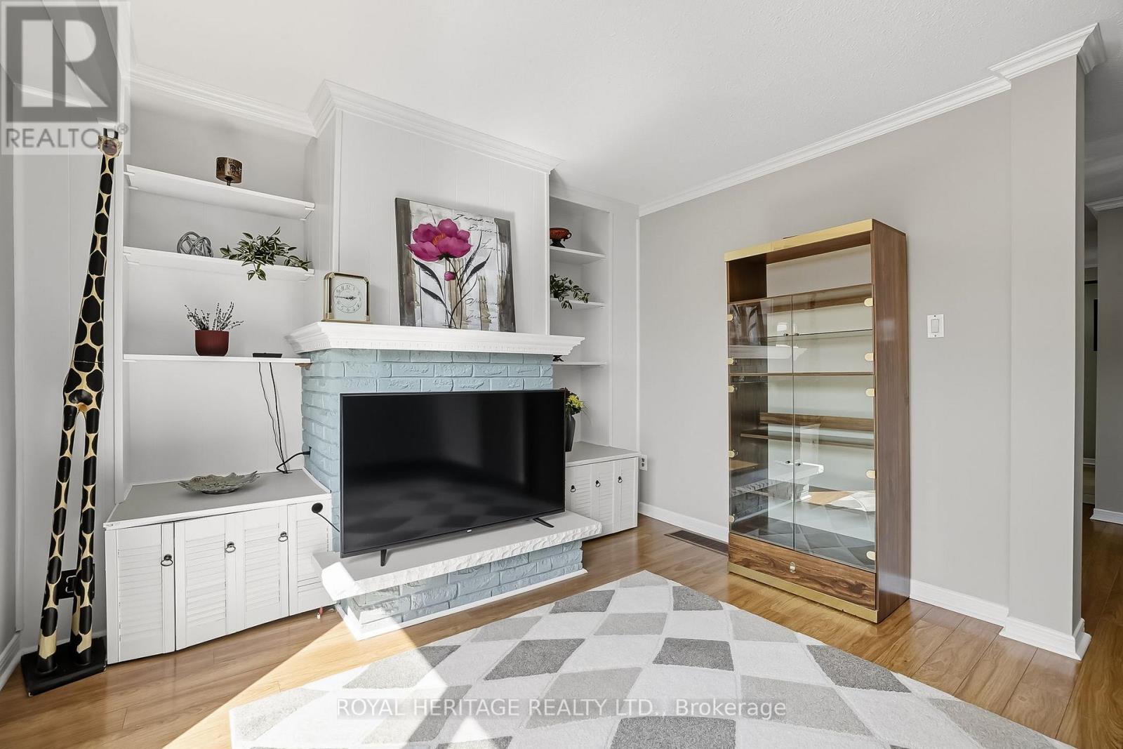 6 - 580 Eyer Drive, Pickering, Ontario  L1W 3B7 - Photo 14 - E13623668