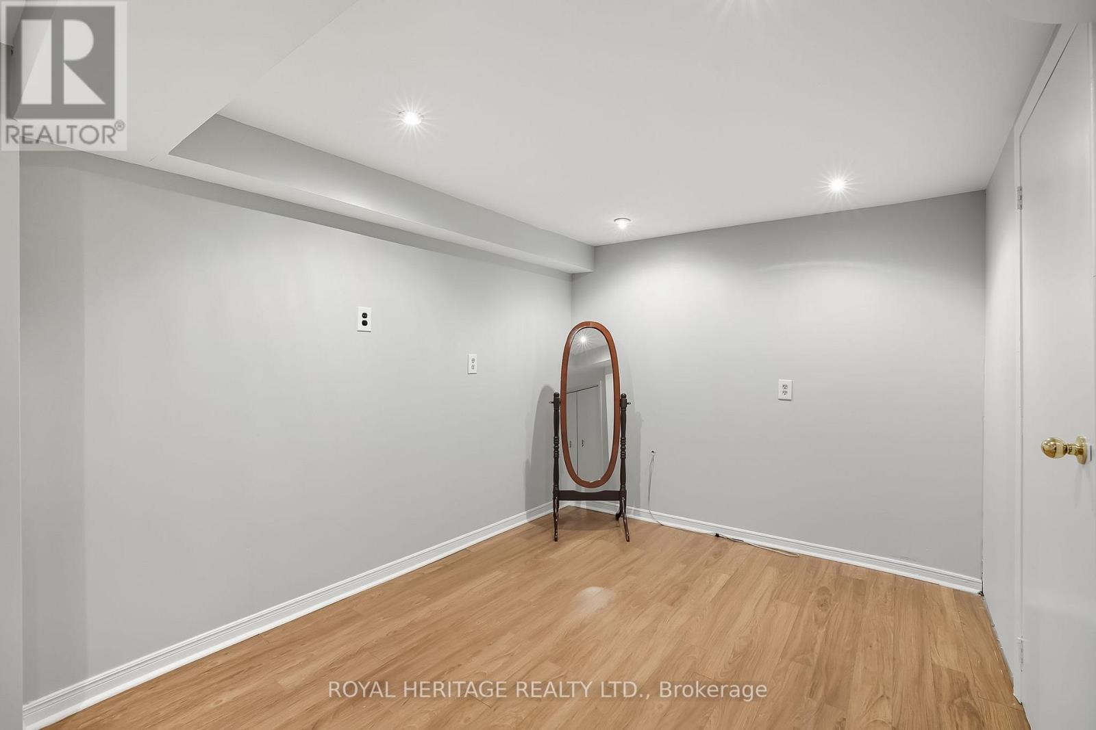 6 - 580 Eyer Drive, Pickering, Ontario  L1W 3B7 - Photo 24 - E13623668