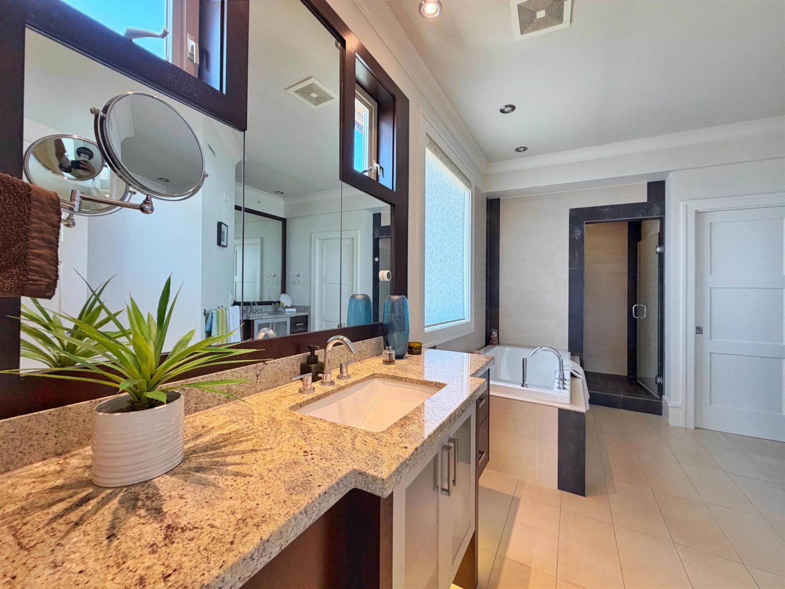 14533 Magdalen Avenue, White Rock, British Columbia  V4B 2X5 - Photo 23 - R3150960