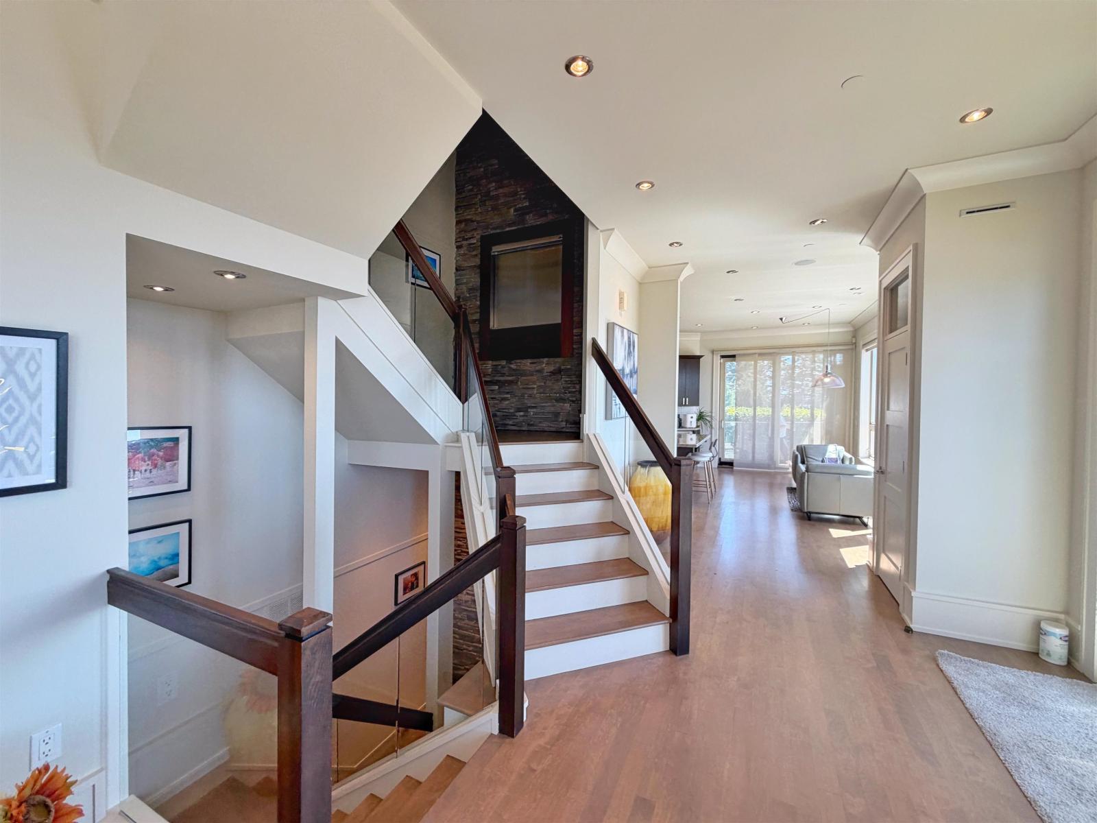 14533 Magdalen Avenue, White Rock, British Columbia  V4B 2X5 - Photo 30 - R3150960