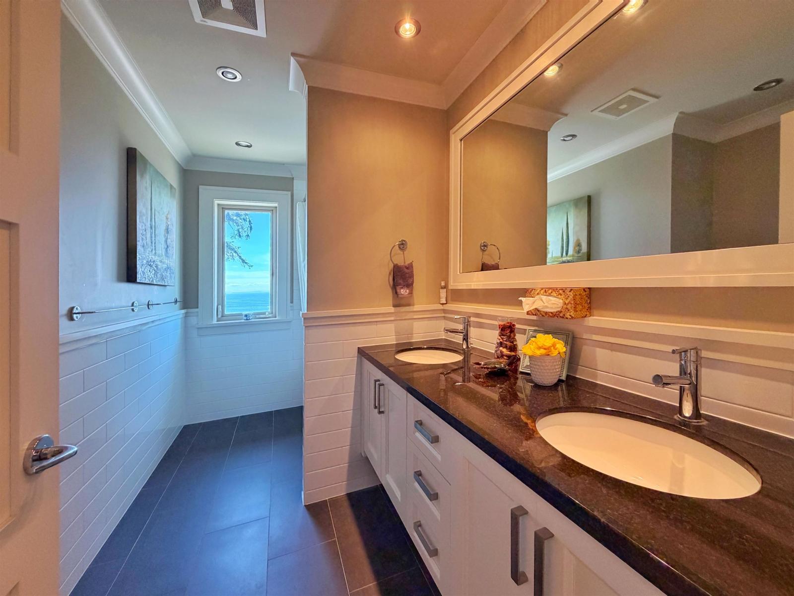 14533 Magdalen Avenue, White Rock, British Columbia  V4B 2X5 - Photo 27 - R3150960