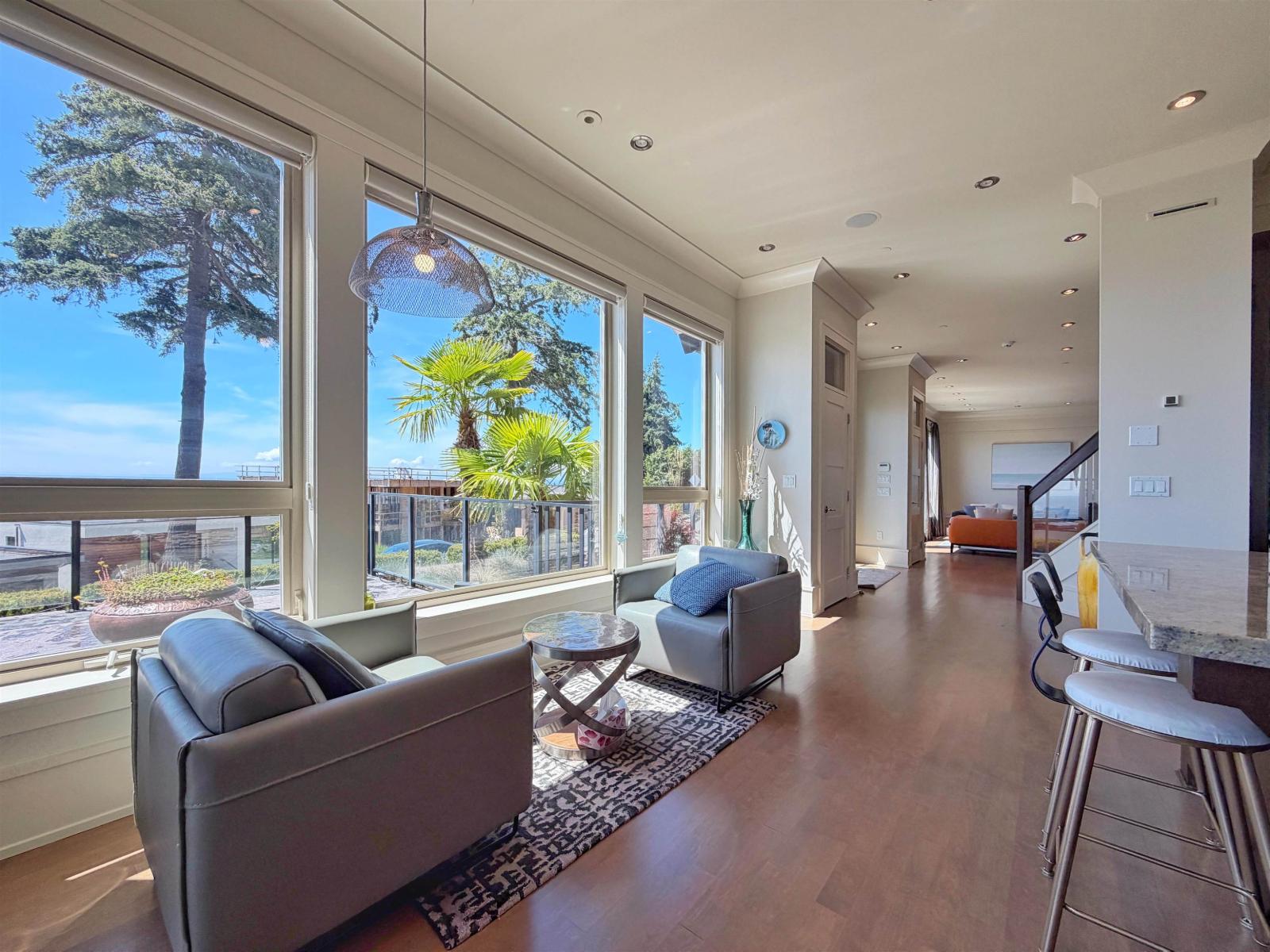 14533 Magdalen Avenue, White Rock, British Columbia  V4B 2X5 - Photo 7 - R3150960