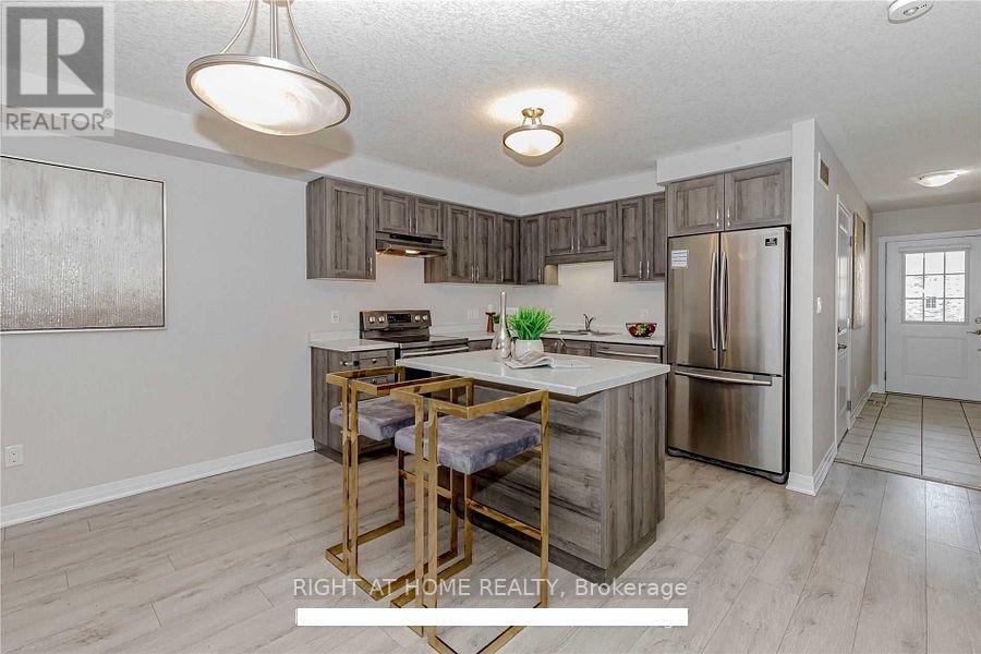57 Fenside Street, Kitchener, Ontario  N2P 0J5 - Photo 7 - X13623652
