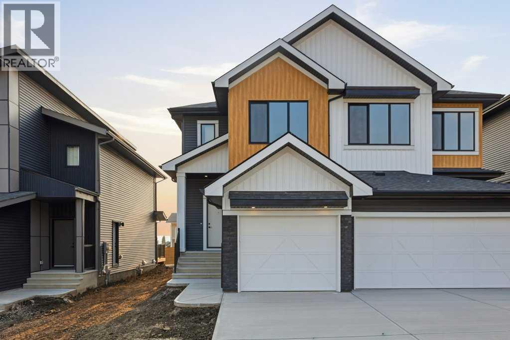 30 Heritage Heath, Cochrane, Alberta