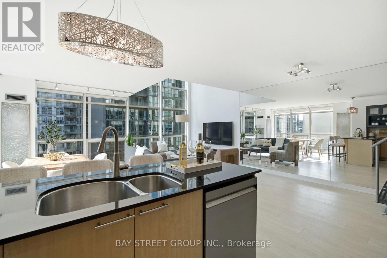 925 - 36 Blue Jays Way, Toronto, Ontario  M5V 3T3 - Photo 14 - C13623706