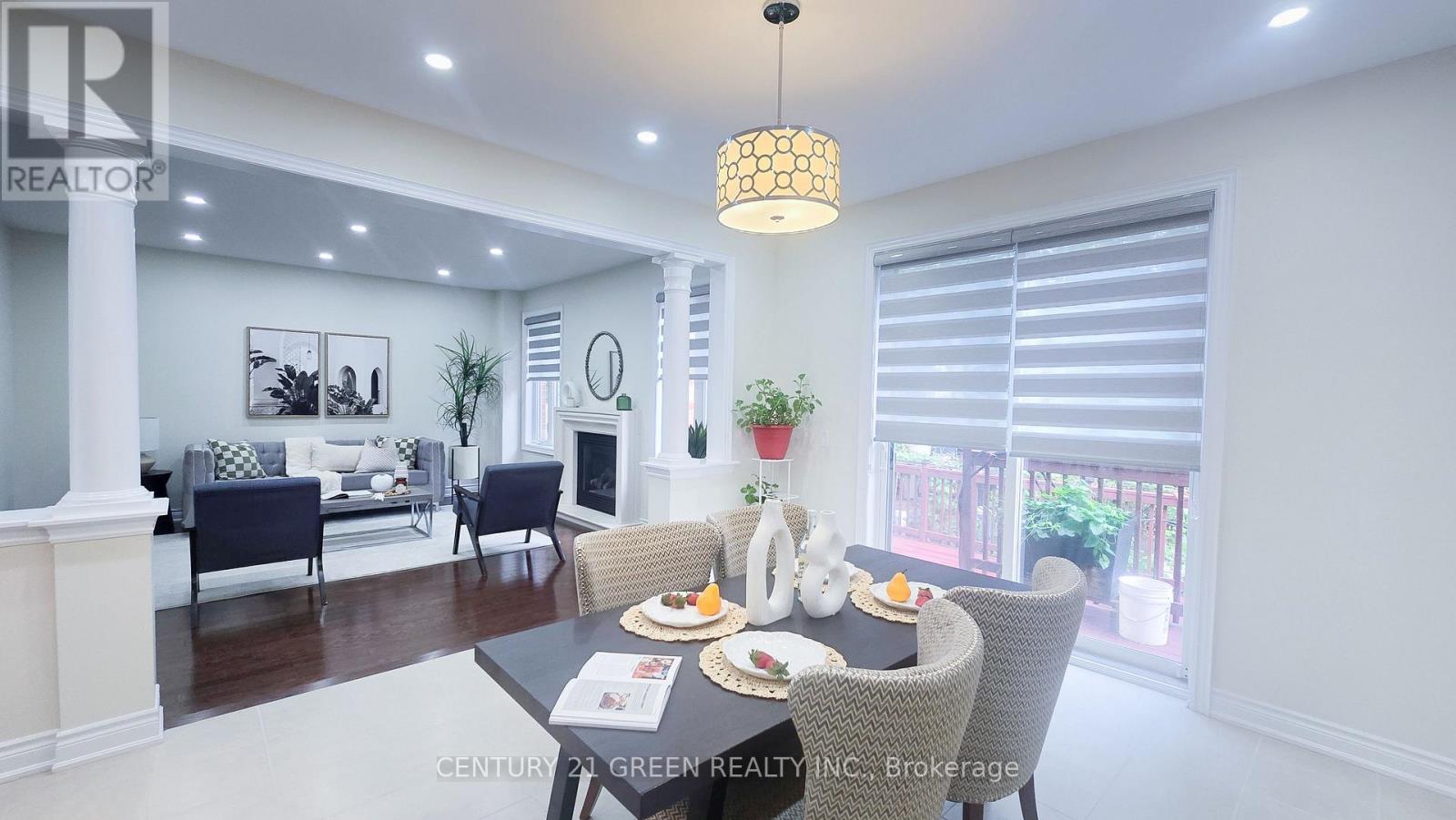 61 Magdalan Crescent, Richmond Hill, Ontario  L4E 0W4 - Photo 12 - N13623708