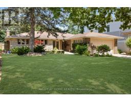 39 GROVETREE ROAD, Toronto, Ontario