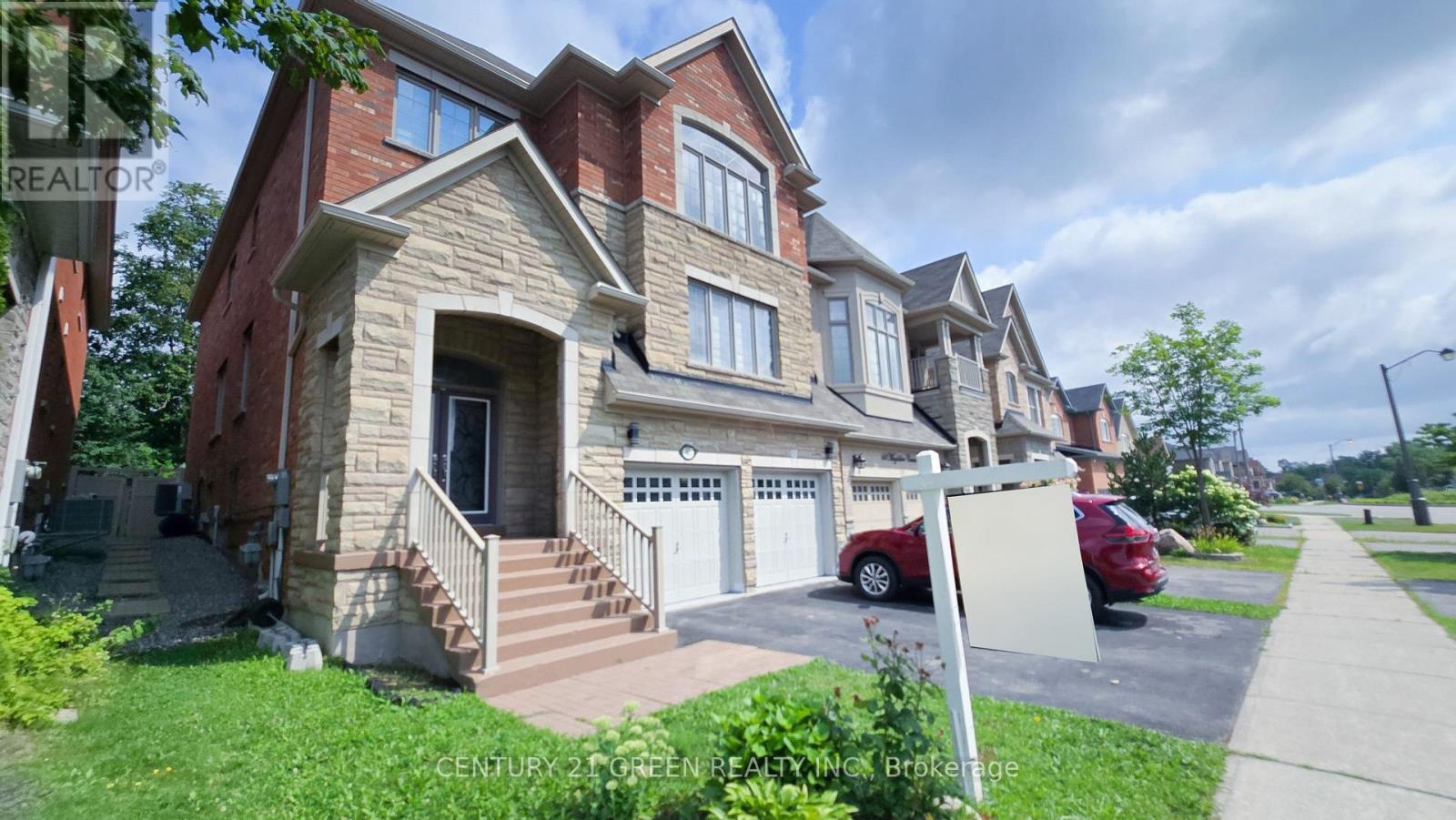 61 Magdalan Crescent, Richmond Hill, Ontario  L4E 0W4 - Photo 47 - N13623708