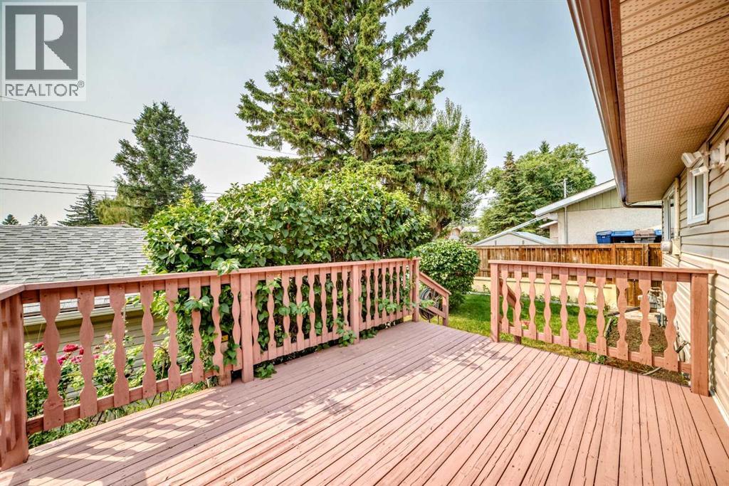 351 Cedarpark Drive Sw, Calgary, Alberta  T2W 2J5 - Photo 38 - A2330997