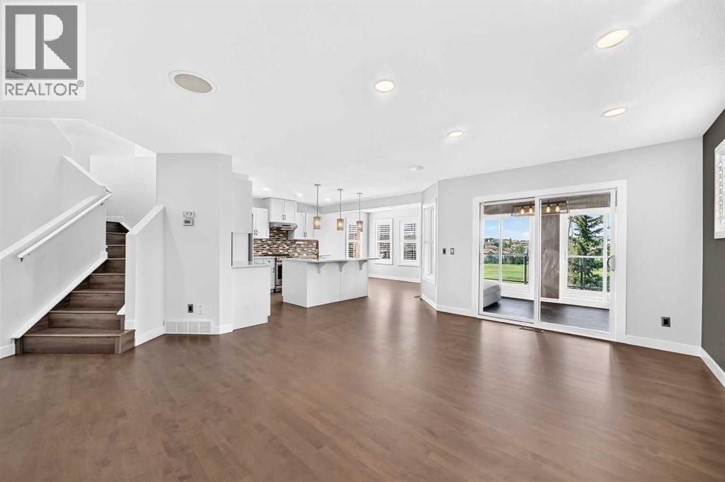 98 Panamount Villas Nw, Calgary, Alberta  T3K 0A4 - Photo 12 - A2329386