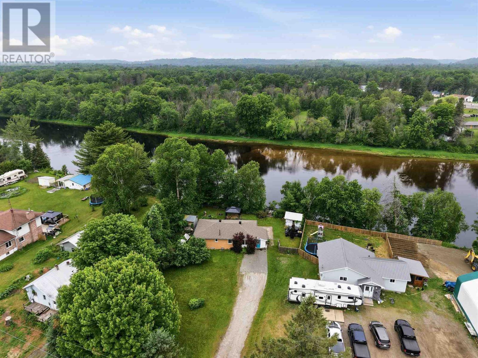 22 Mississagi Cres, Iron Bridge, Ontario  P0R 1H0 - Photo 41 - SM261740