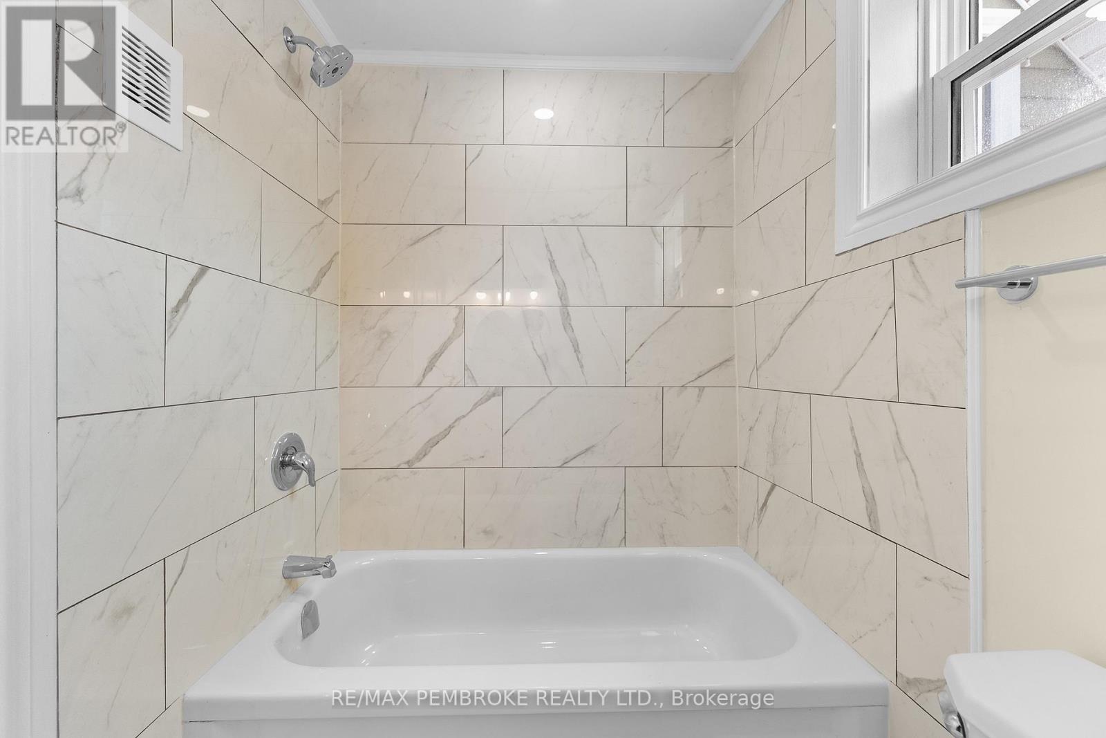 480 Blank Street, Pembroke, Ontario  K8A 4H1 - Photo 27 - X13623804