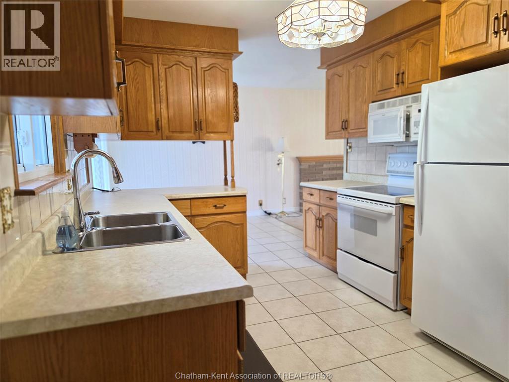 48 Ardleigh Drive, Chatham, Ontario  N7L 0B4 - Photo 9 - 26018357