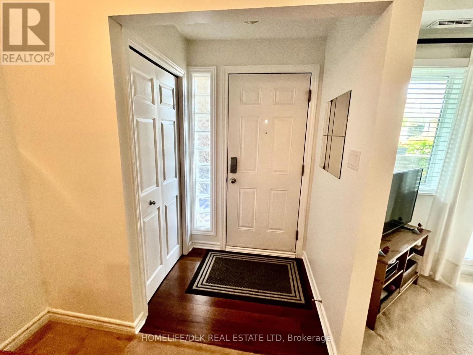 137 D Oldfield Street, Ottawa, Ontario  K2G 7C7 - Photo 4 - X13623776
