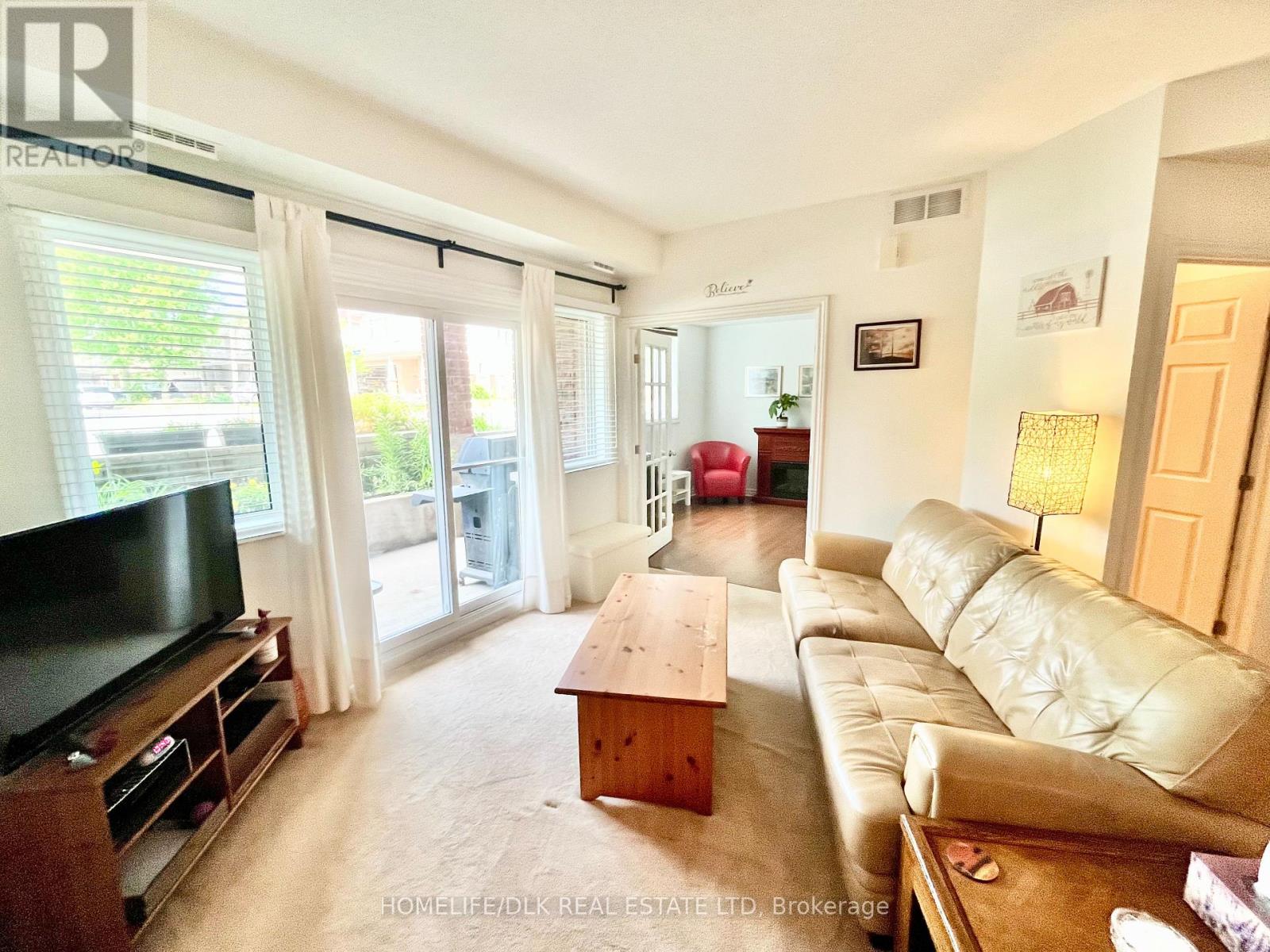 137 D Oldfield Street, Ottawa, Ontario  K2G 7C7 - Photo 6 - X13623776