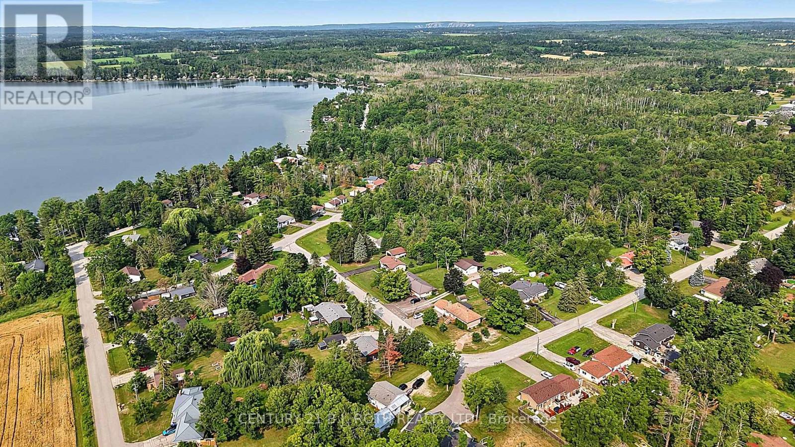 25 Glengrove Avenue, Oro-Medonte, Ontario  L3V 0J9 - Photo 3 - S13617416
