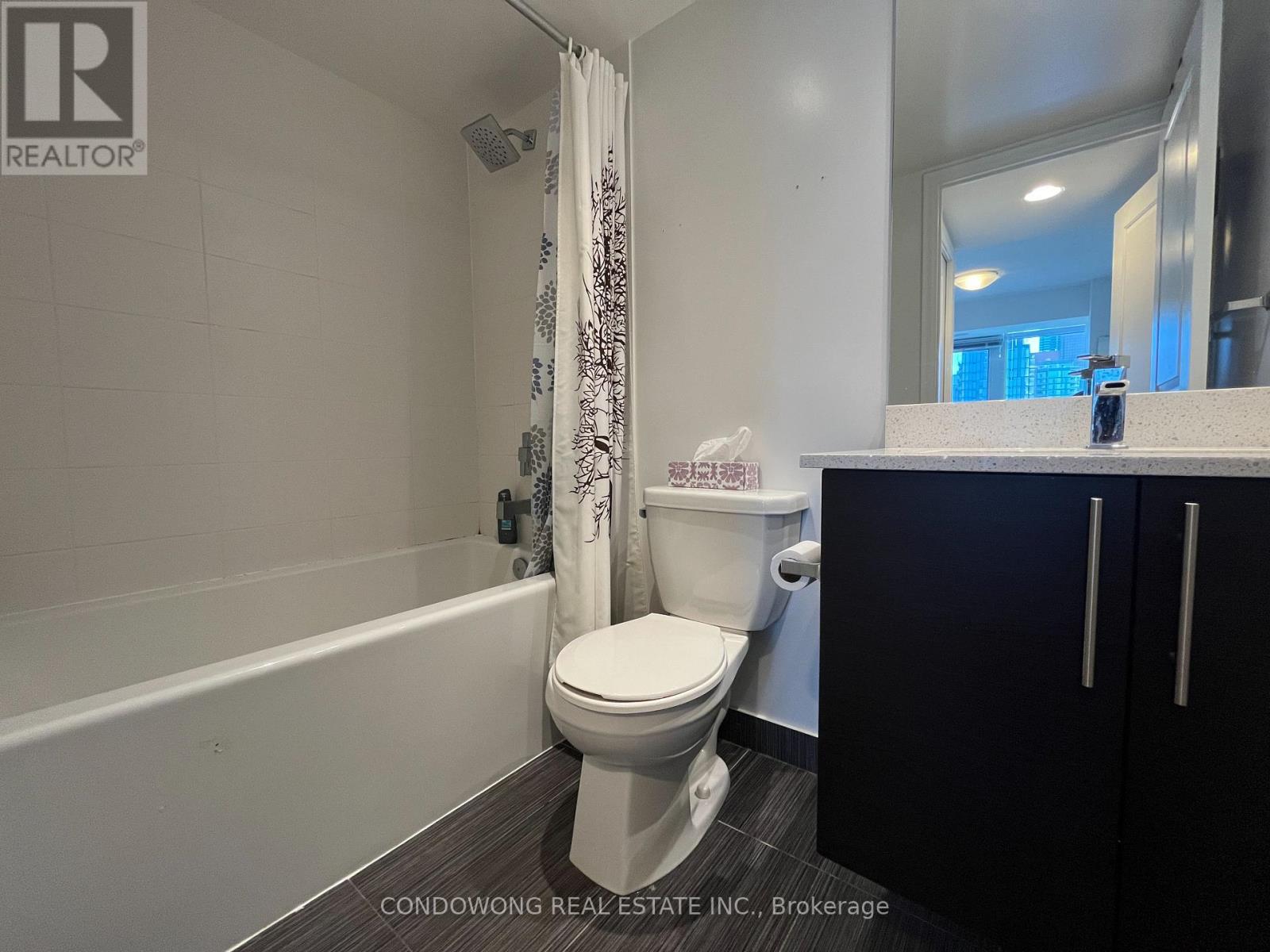 1910 - 400 Adelaide Street E, Toronto, Ontario  M5A 4S3 - Photo 6 - C13590208