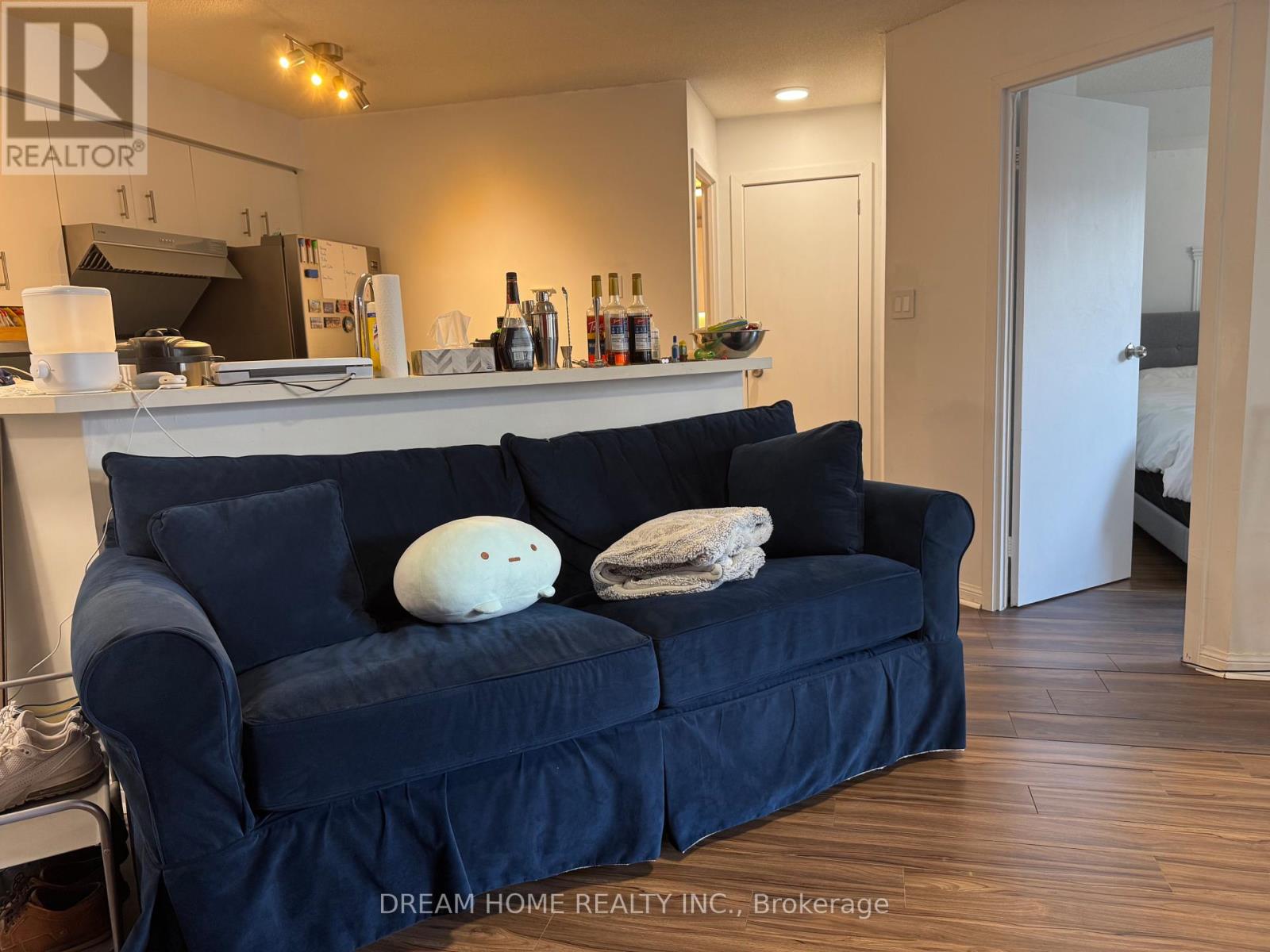 1201 - 25 Grenville Street, Toronto, Ontario  M4Y 2X5 - Photo 4 - C13623540