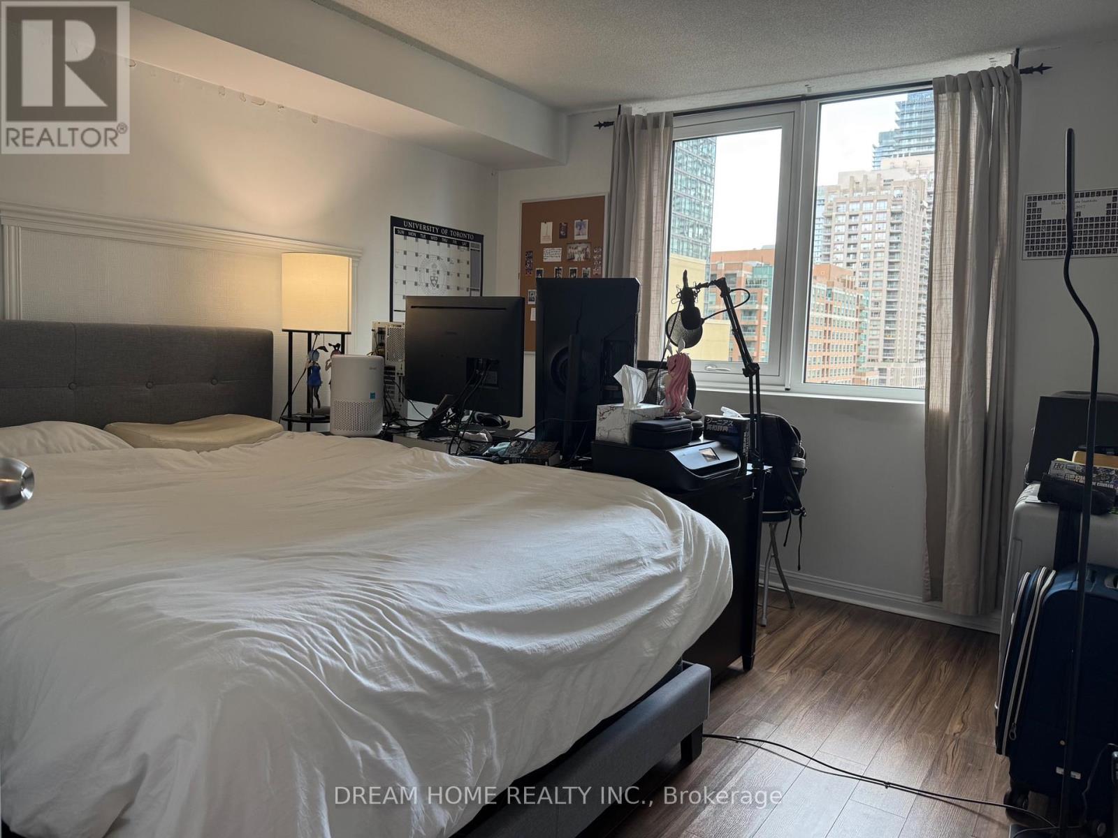 1201 - 25 Grenville Street, Toronto, Ontario  M4Y 2X5 - Photo 9 - C13623540