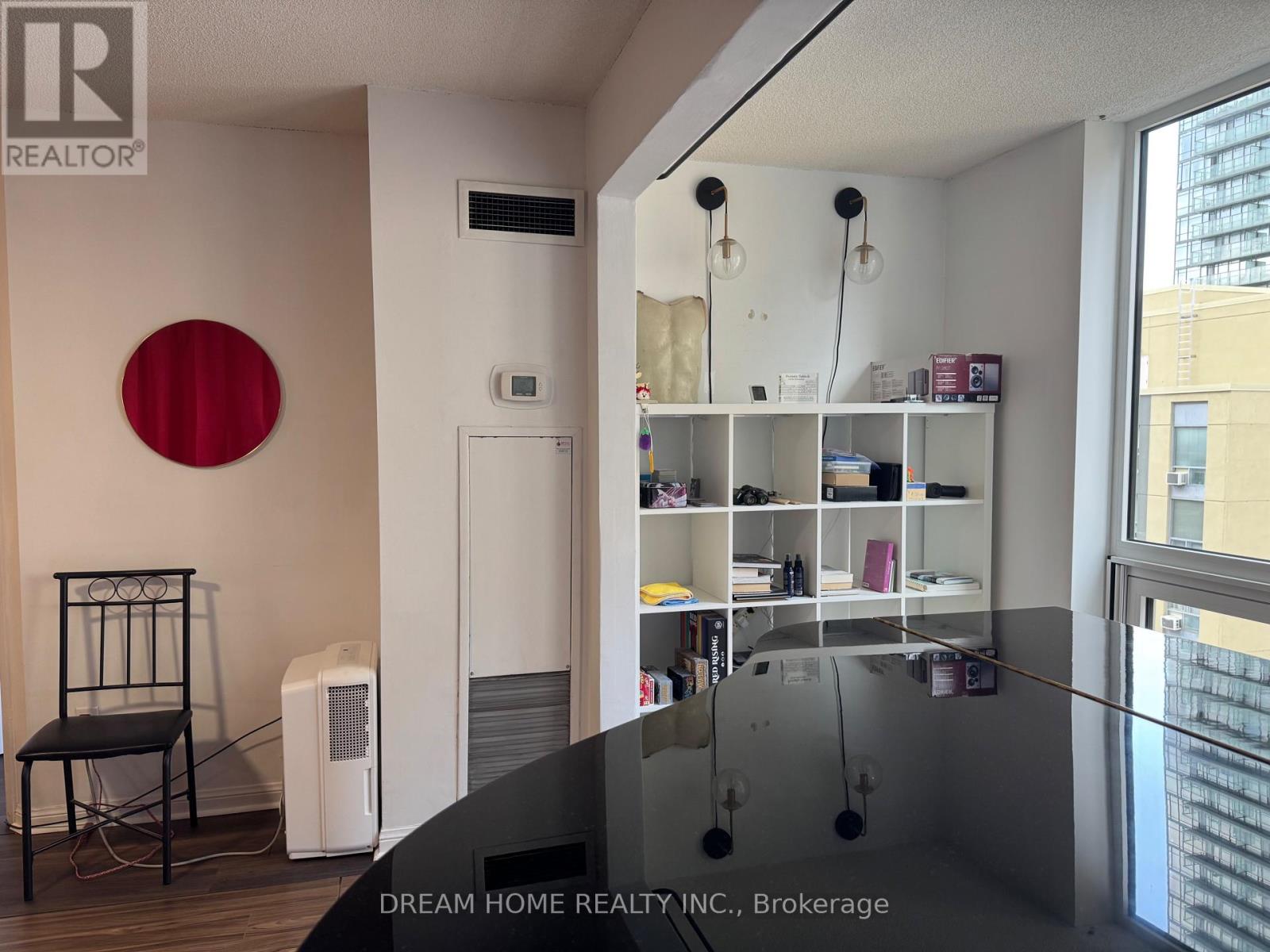 1201 - 25 Grenville Street, Toronto, Ontario  M4Y 2X5 - Photo 2 - C13623540