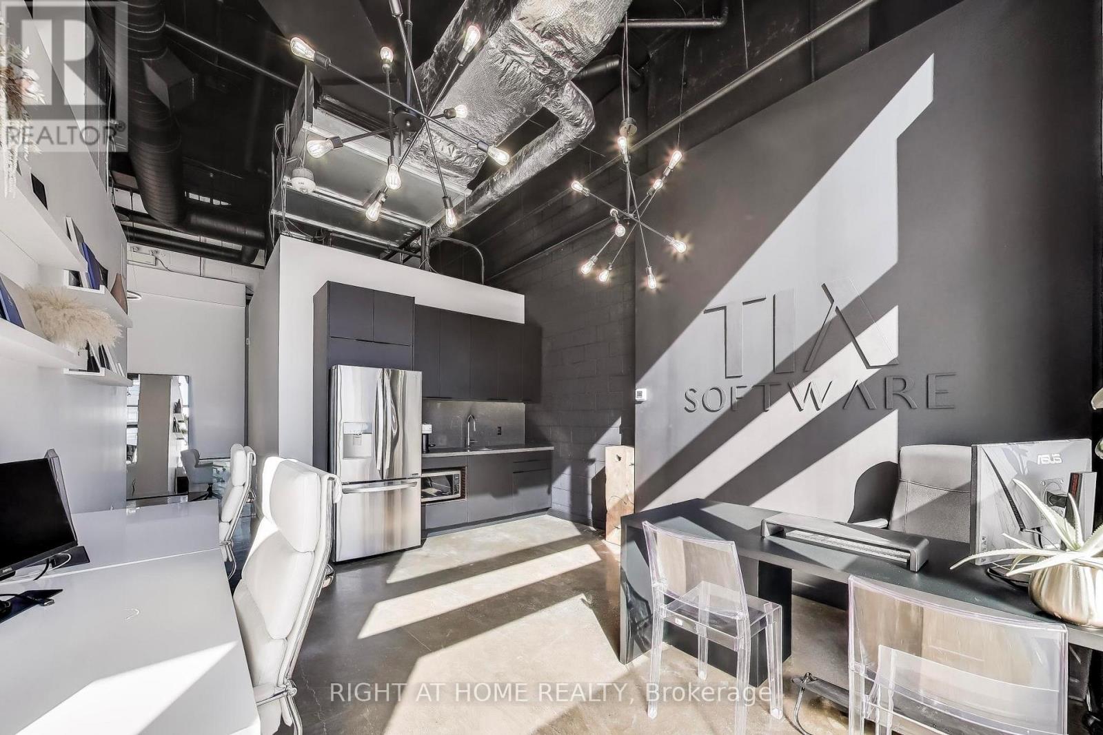 98 Sudbury Street, Toronto, Ontario  M6J 0A9 - Photo 13 - C12855394