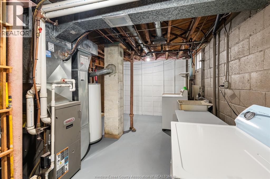 1574 Arthur, Windsor, Ontario N8Y 3Y9 - Photo 40 - 26018411