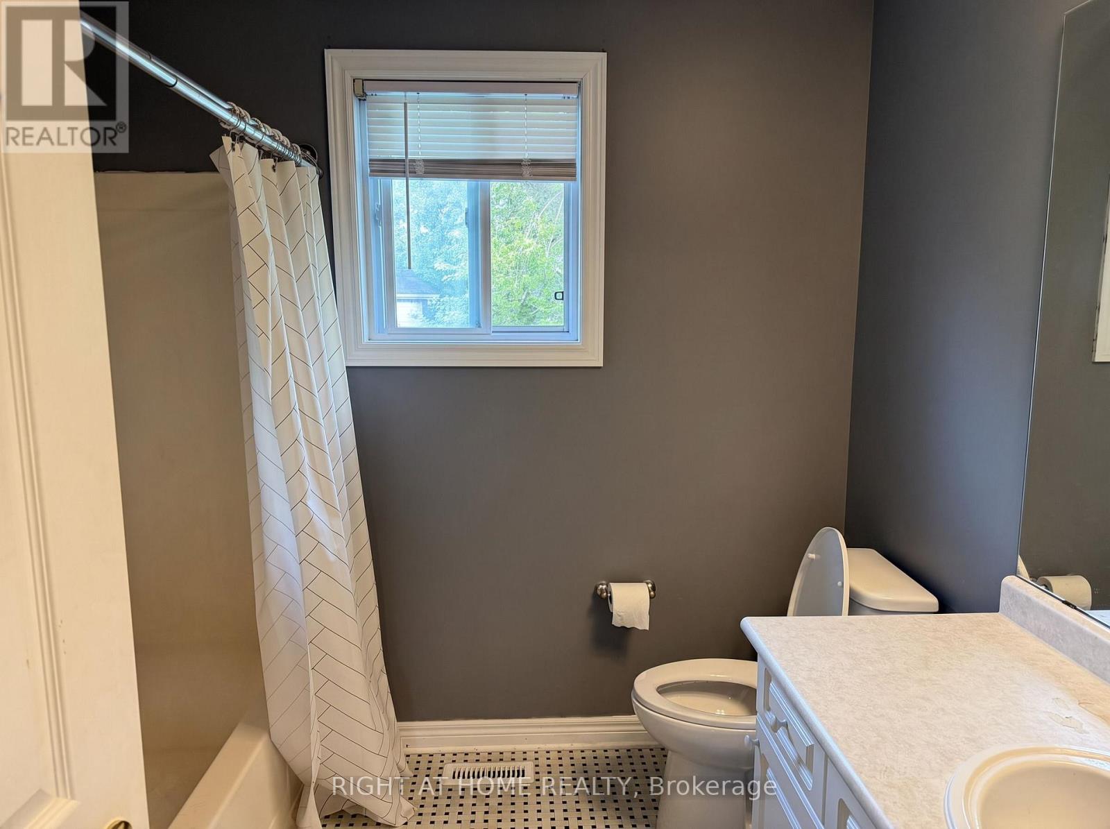 890 Guildwood Boulevard, London North, Ontario  N6H 5S9 - Photo 23 - X13623736