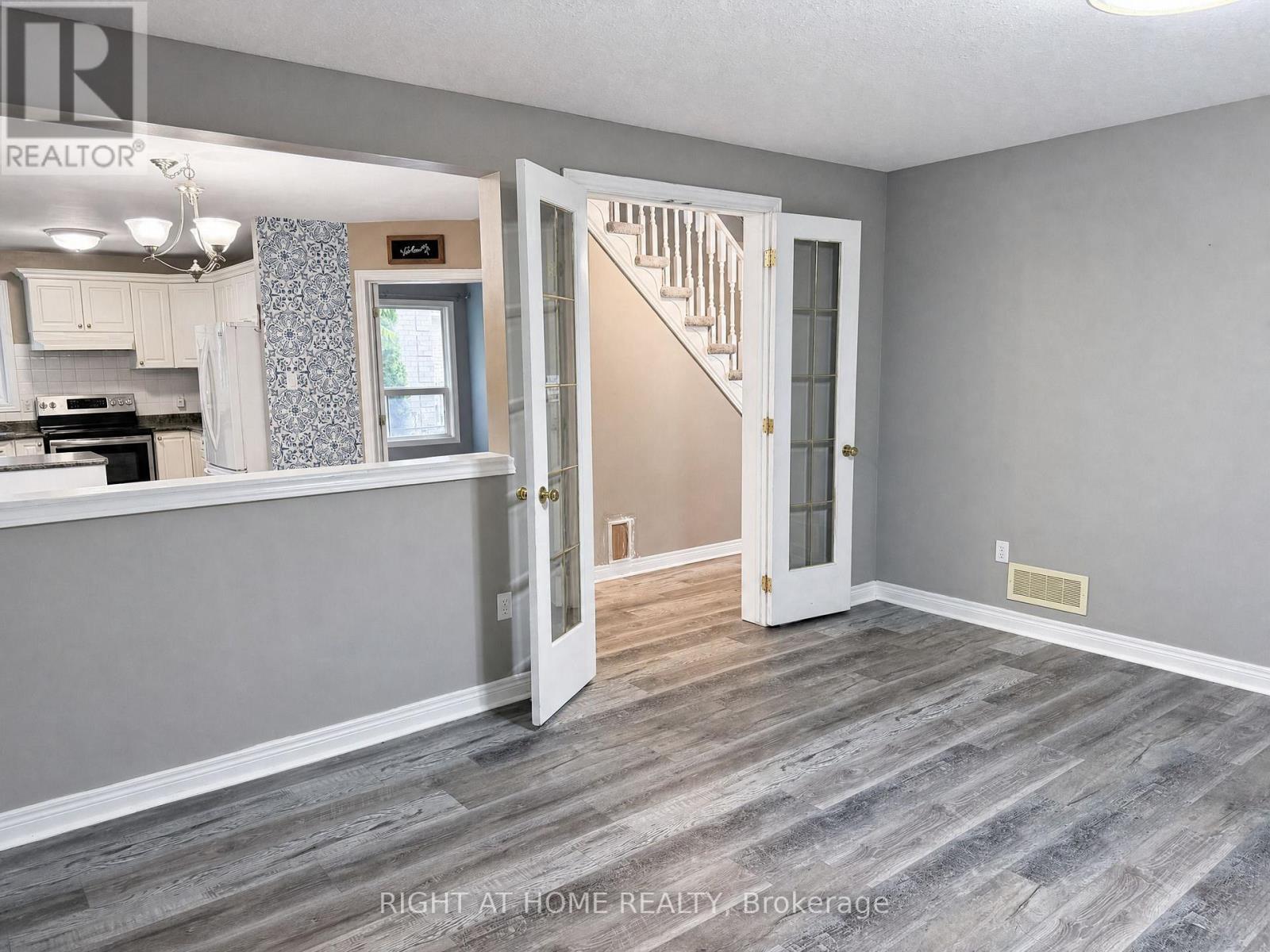 890 Guildwood Boulevard, London North, Ontario  N6H 5S9 - Photo 8 - X13623736