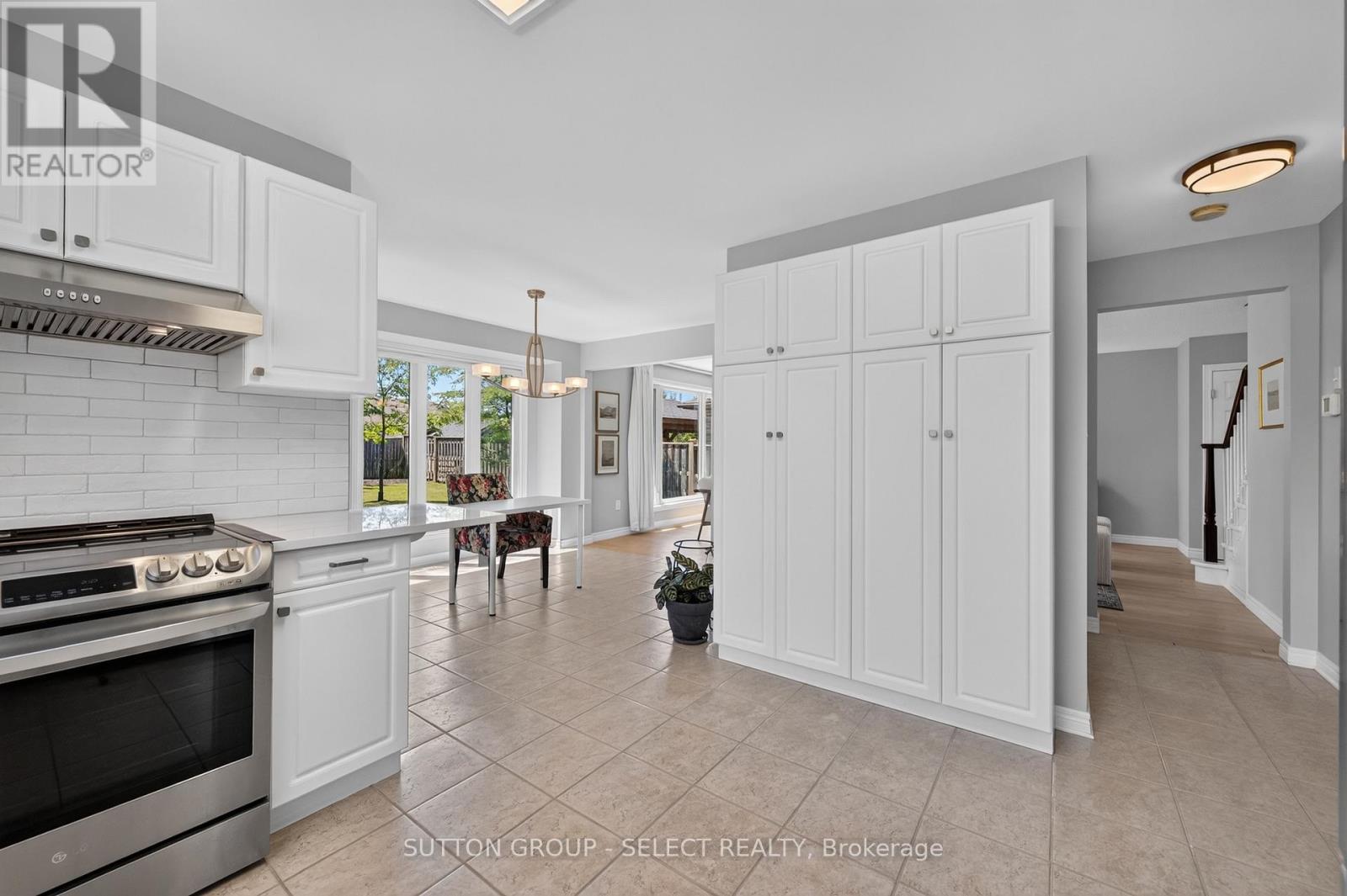 2021 Lumb Court, London North, Ontario  N6G 5J4 - Photo 13 - X13623870