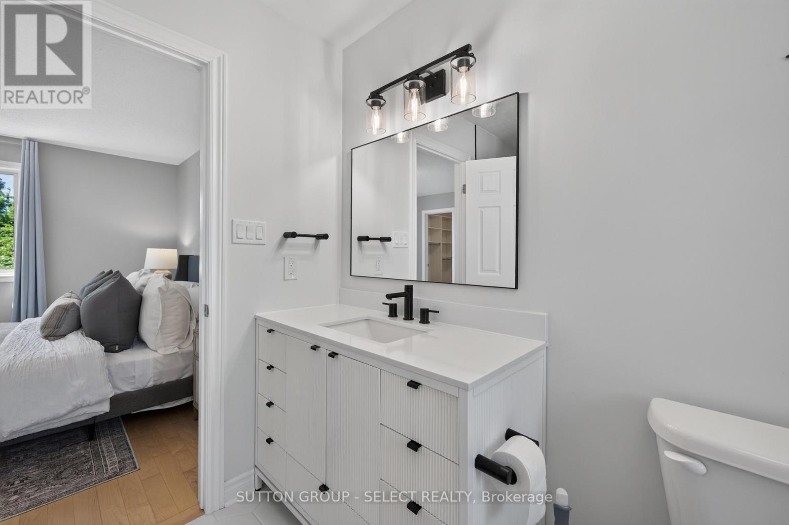 2021 Lumb Court, London North, Ontario  N6G 5J4 - Photo 25 - X13623870