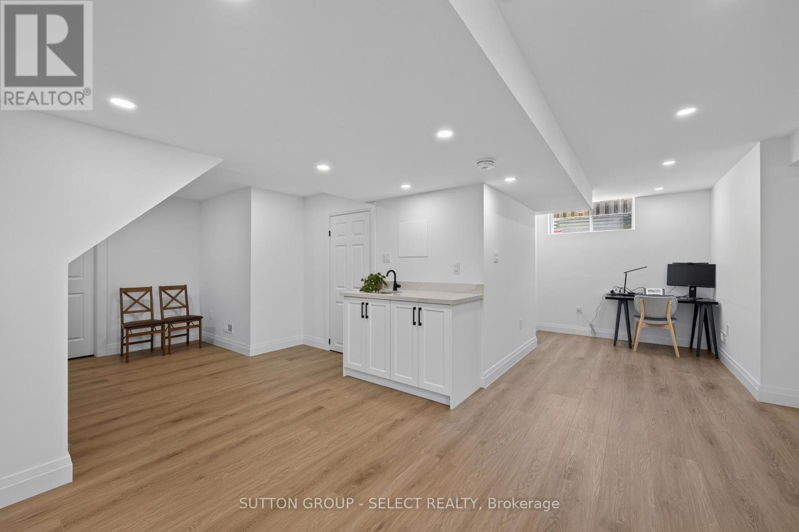2021 Lumb Court, London North, Ontario  N6G 5J4 - Photo 33 - X13623870