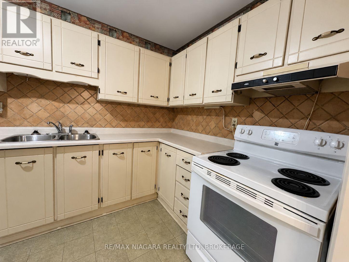 507 - 3955 Portage Road, Niagara Falls, Ontario  L2J 3W2 - Photo 7 - X13623772