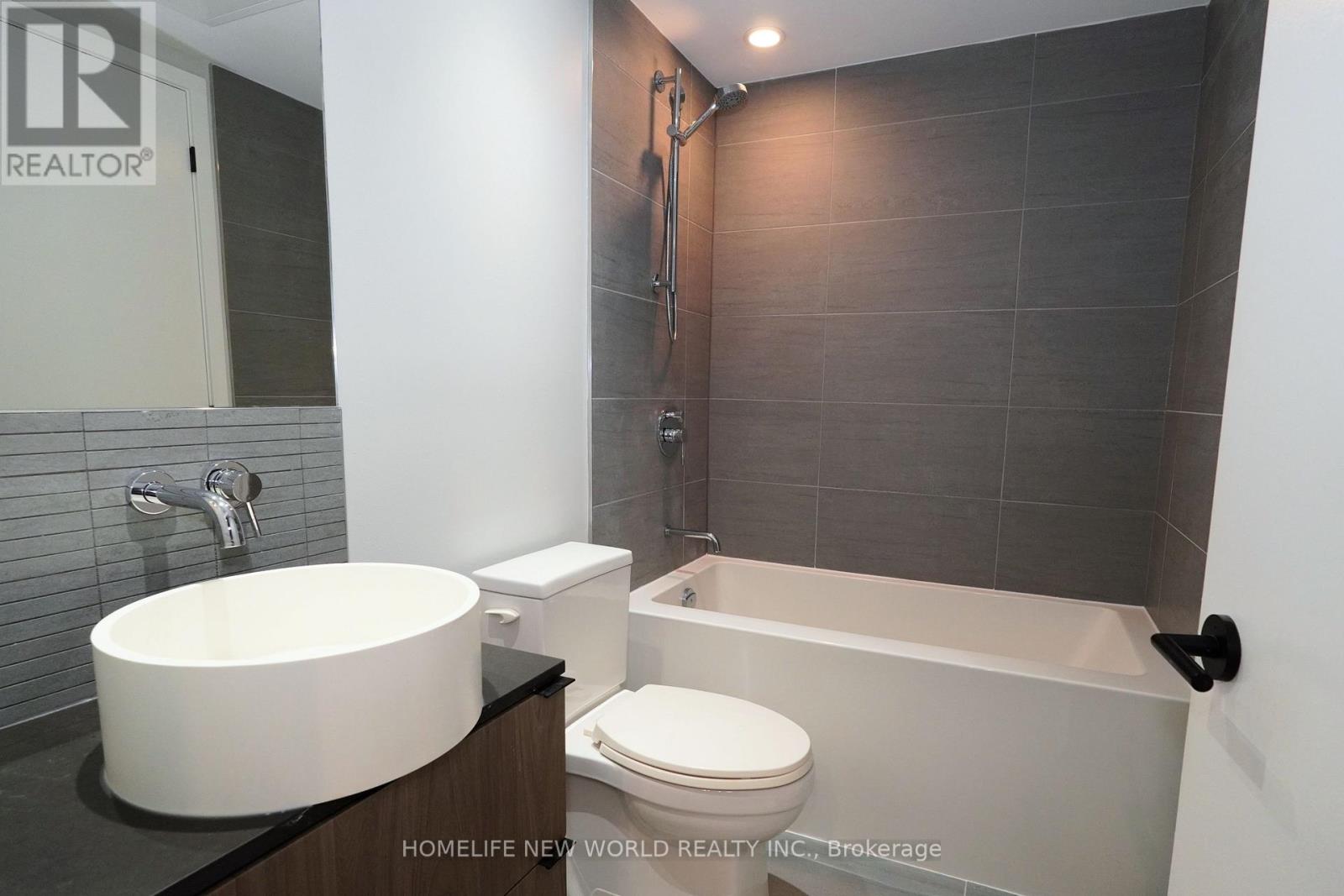 233 - 161 Roehampton Avenue, Toronto, Ontario  M4P 0C8 - Photo 15 - C13623752