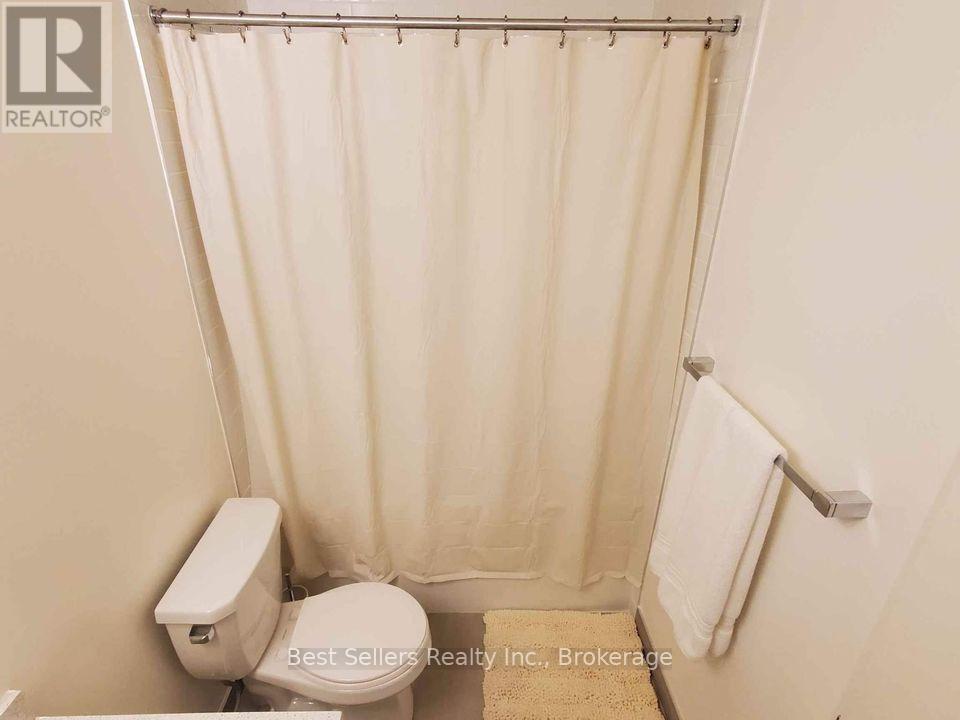1605 - 330 Richmond Street W, Toronto, Ontario  M5V 0M4 - Photo 15 - C13623766