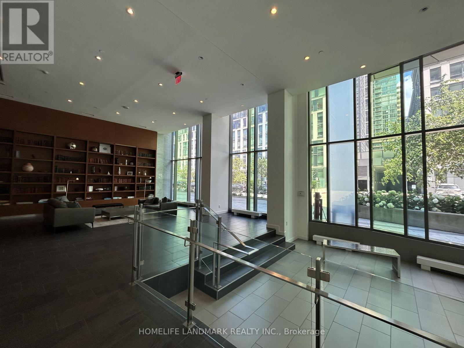 1604 - 170 Fort York Boulevard, Toronto, Ontario  M5V 0E6 - Photo 3 - C13623806