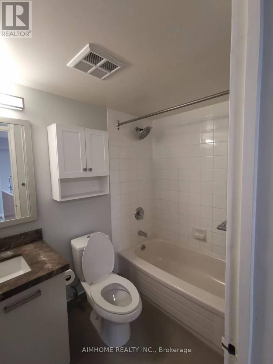 903 - 11 St. Joseph Street, Toronto, Ontario  M4Y 1J8 - Photo 14 - C13623848