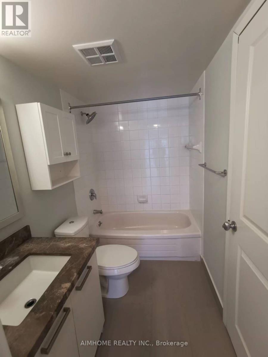 903 - 11 St. Joseph Street, Toronto, Ontario  M4Y 1J8 - Photo 9 - C13623848