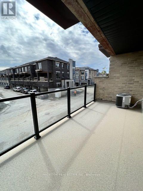 17 Haydock Way, Whitby (Port Whitby), Ontario  L1N 0M6 - Photo 5 - E13623738
