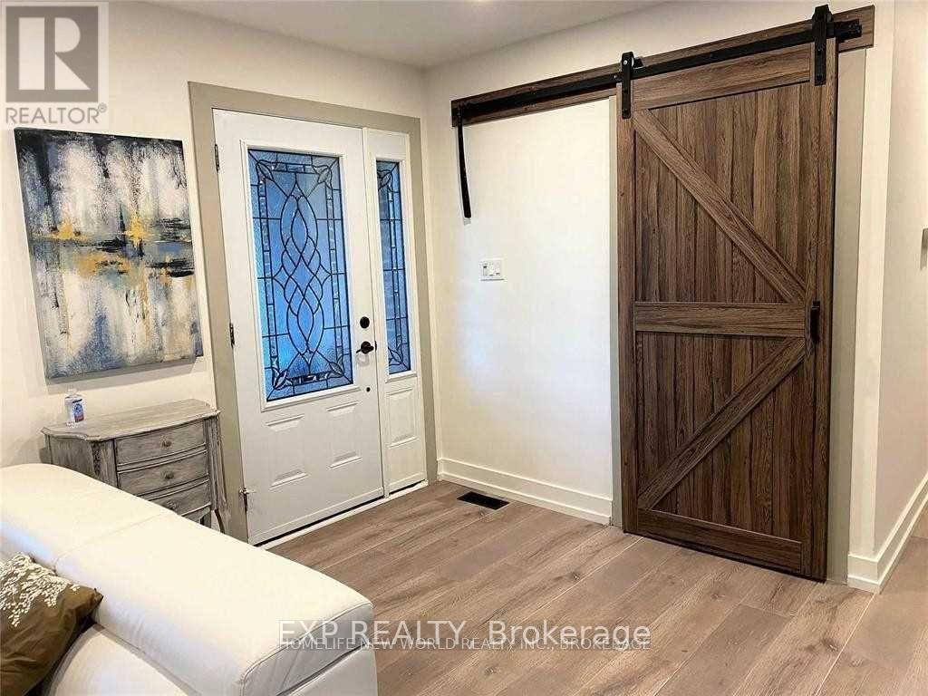 380 Balkan Road, Richmond Hill, Ontario  L4C 2P1 - Photo 2 - N13623728