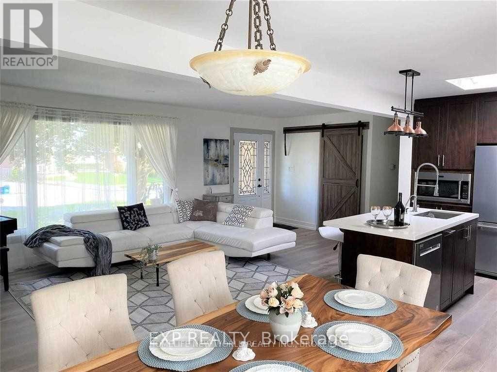 380 Balkan Road, Richmond Hill, Ontario  L4C 2P1 - Photo 4 - N13623728
