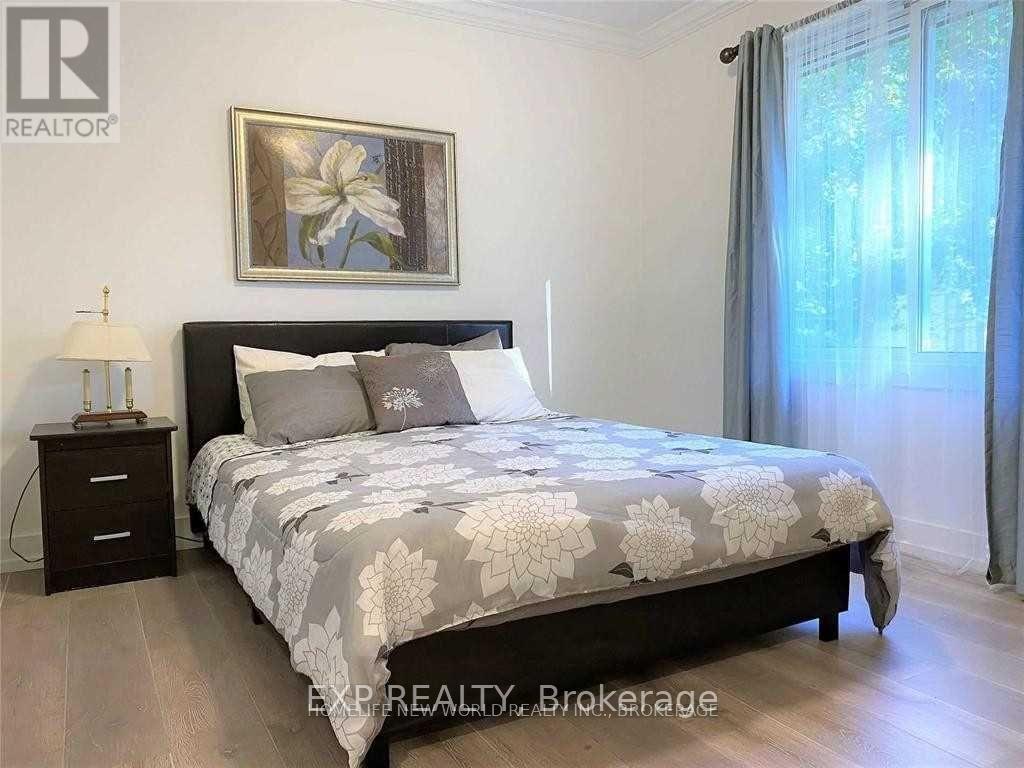 380 Balkan Road, Richmond Hill, Ontario  L4C 2P1 - Photo 9 - N13623728