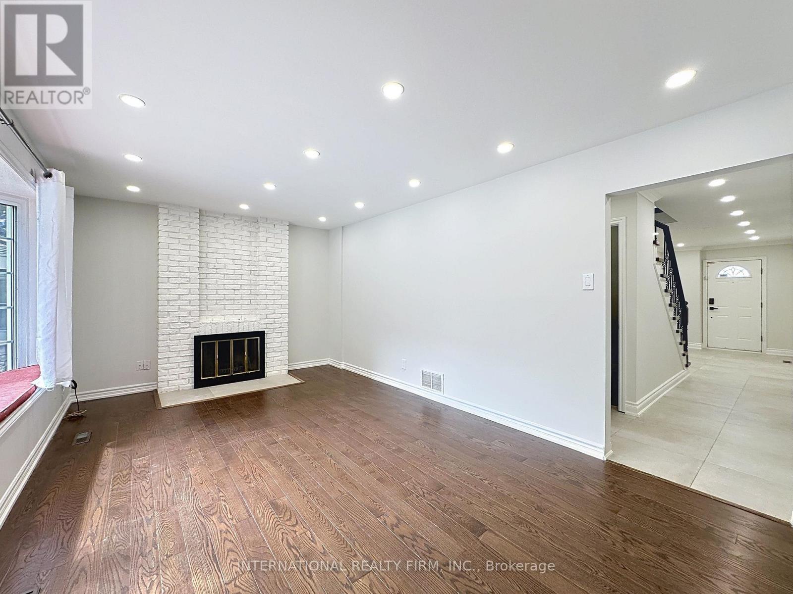 21 Mayvern Crescent, Richmond Hill, Ontario  L4C 5J5 - Photo 21 - N13623758