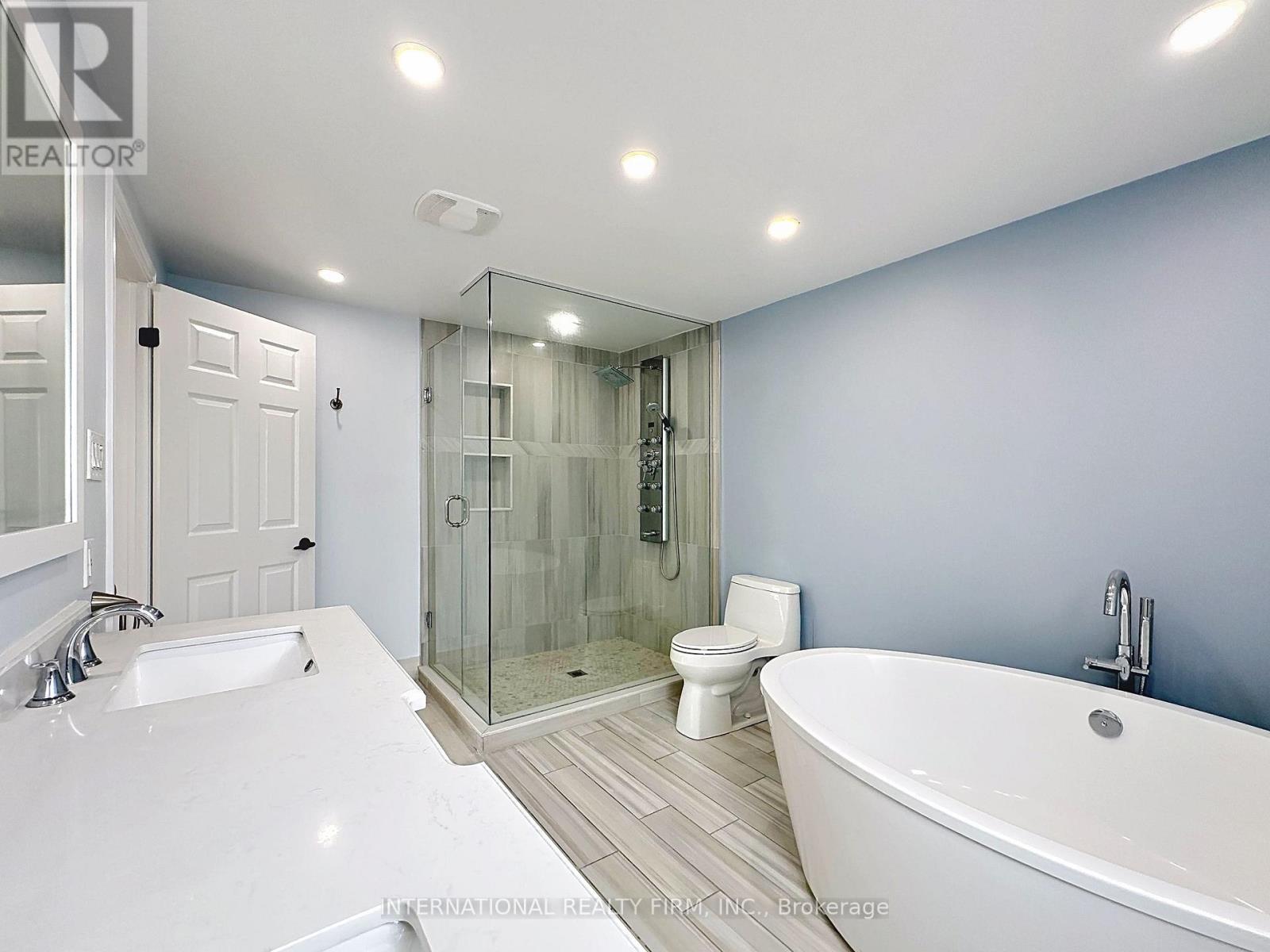 21 Mayvern Crescent, Richmond Hill, Ontario  L4C 5J5 - Photo 30 - N13623758