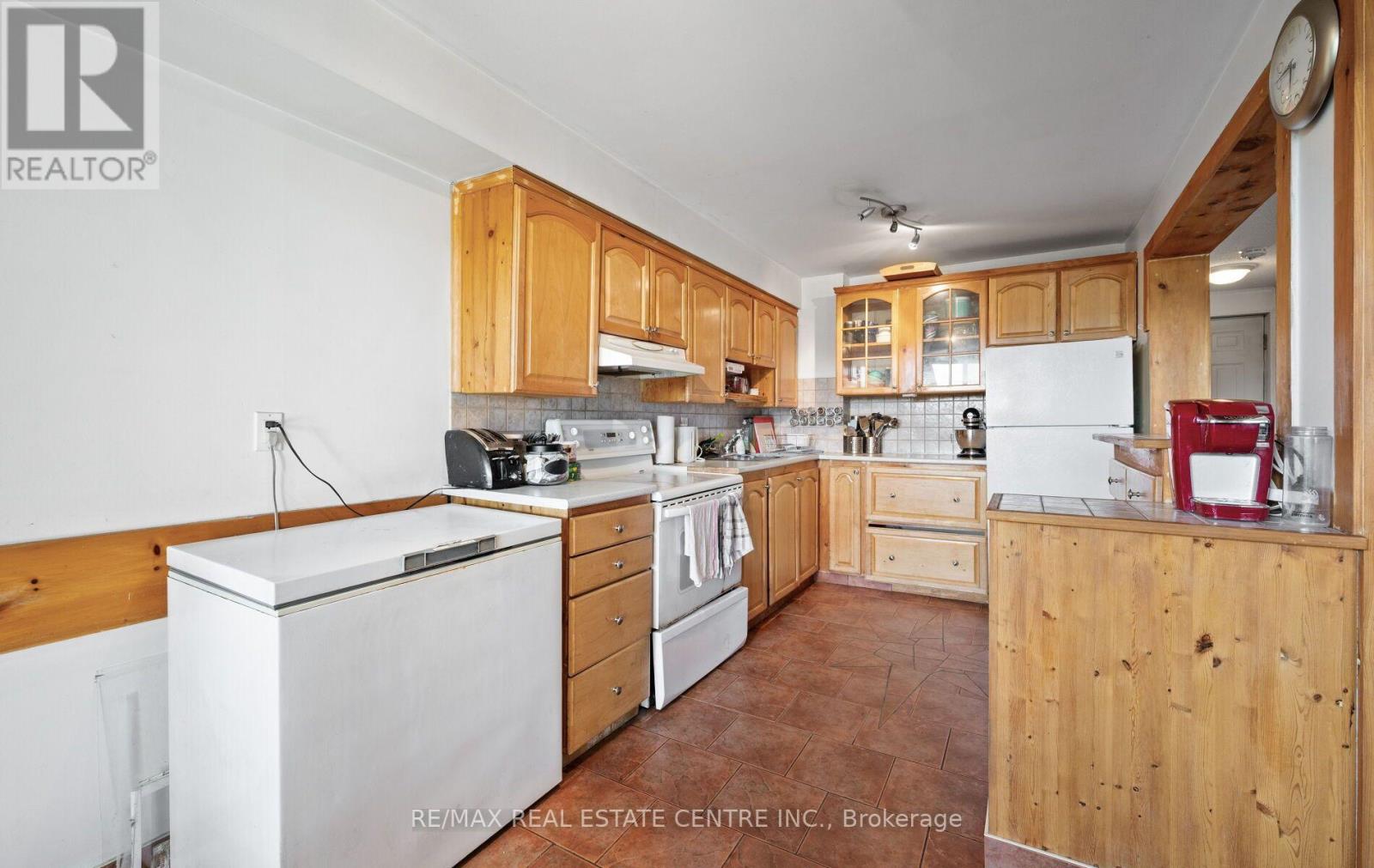2 - 2170 Bromsgrove Road, Mississauga, Ontario L5J 4J2 - Photo 10 - W13623800